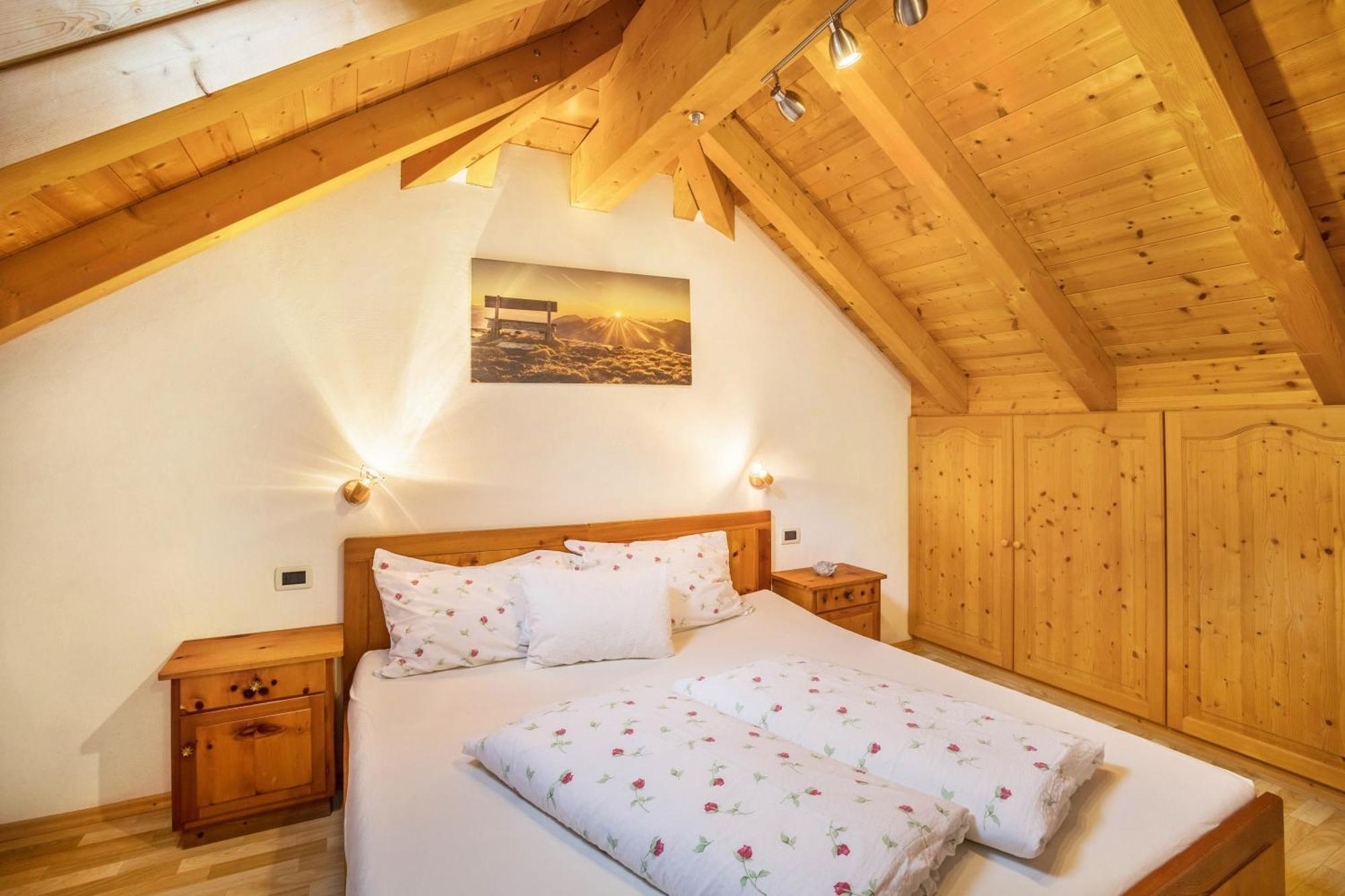 Bolser App Plan De Corones San Vigilio Di Marebbe Room photo